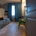 Casadodici 4*