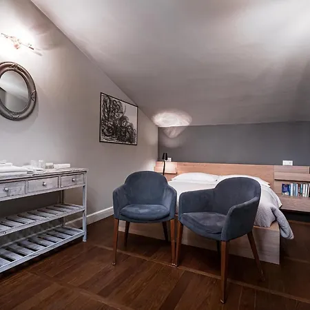 Casadodici 4* 切塞纳蒂科