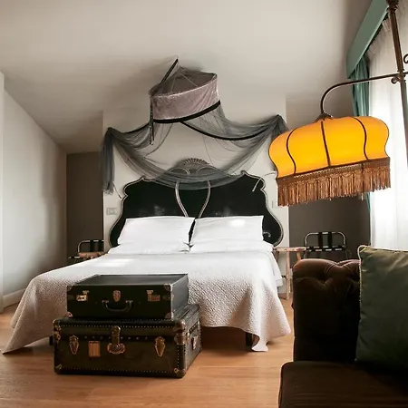 住宿加早餐酒店 Casadodici 切塞纳蒂科